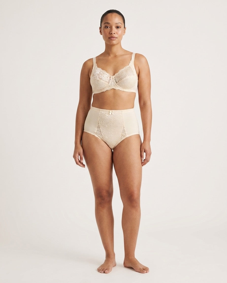 Pin Up Lace Front Brief